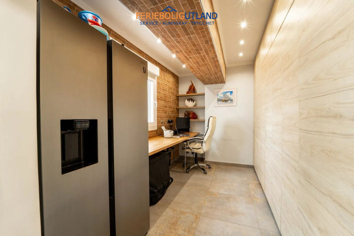 Image No.12-2 Bed Apartment for sale