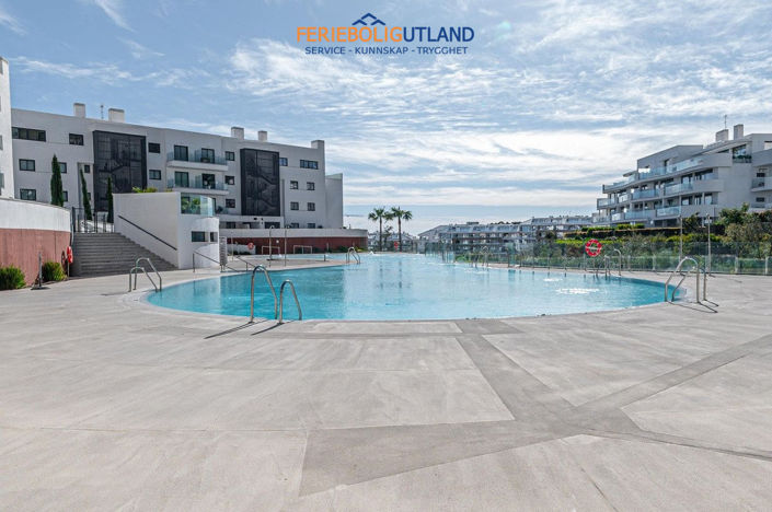 Image No.26-2 Bed Apartment for sale