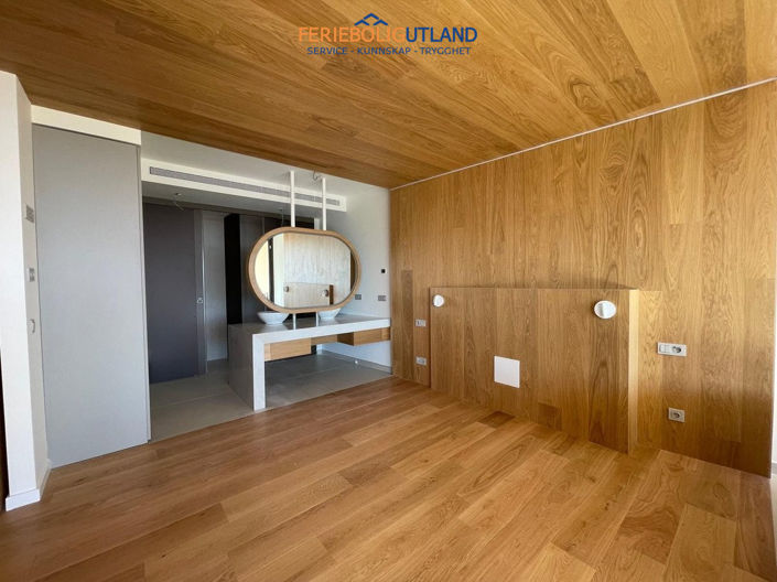 Image No.36-2 Bed Apartment for sale