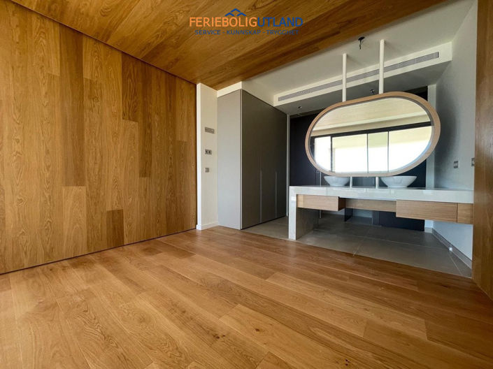 Image No.37-2 Bed Apartment for sale