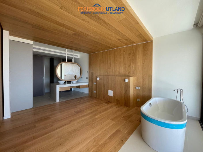 Image No.41-2 Bed Apartment for sale