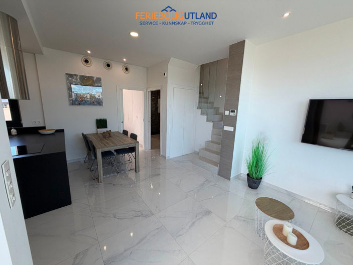 Image No.8-3 Bed Villa for sale