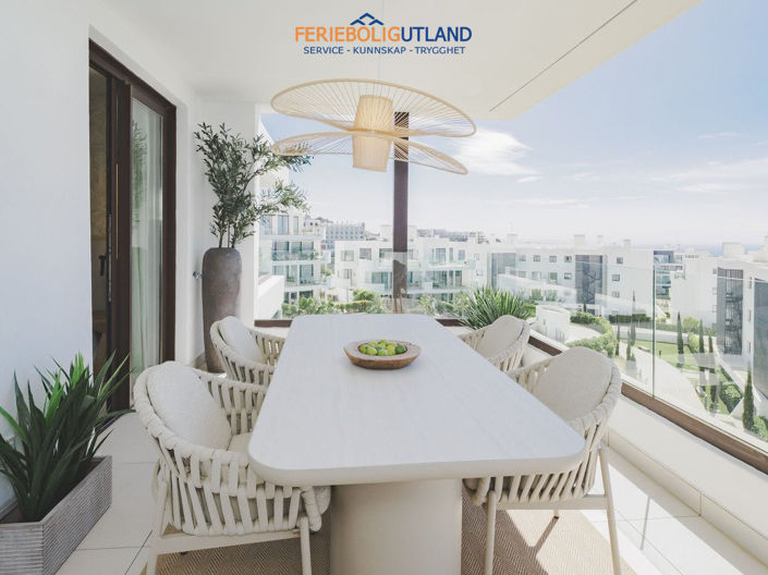Image No.12-2 Bed Apartment for sale