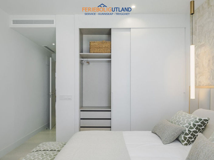 Image No.27-2 Bed Apartment for sale