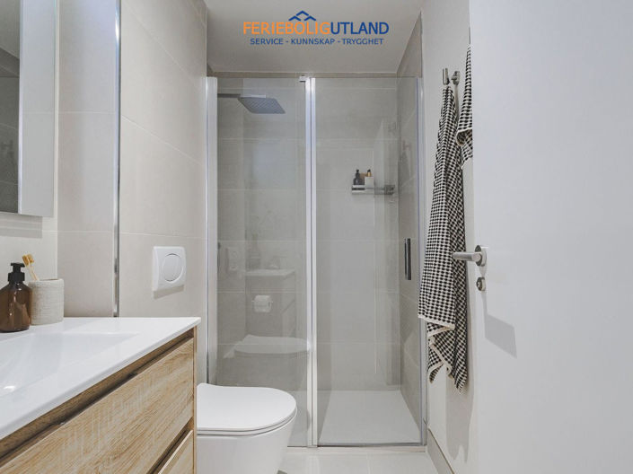 Image No.32-2 Bed Apartment for sale