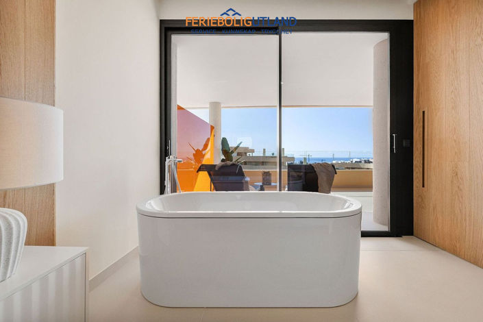 Image No.18-2 Bed Apartment for sale