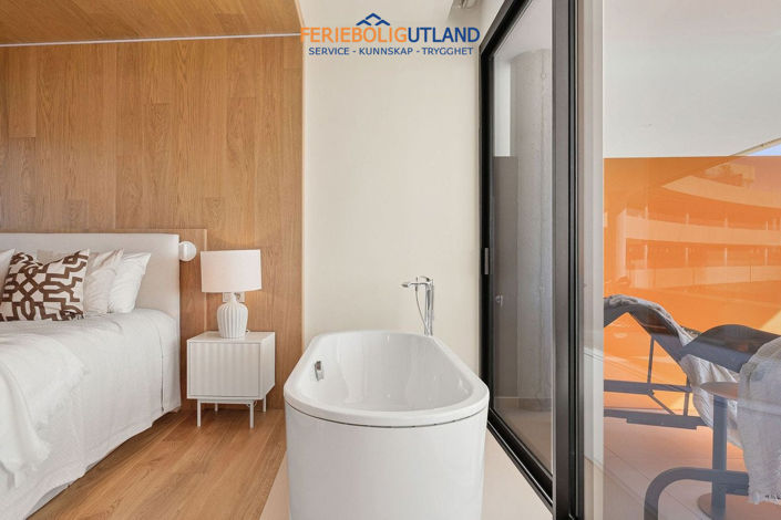 Image No.19-2 Bed Apartment for sale