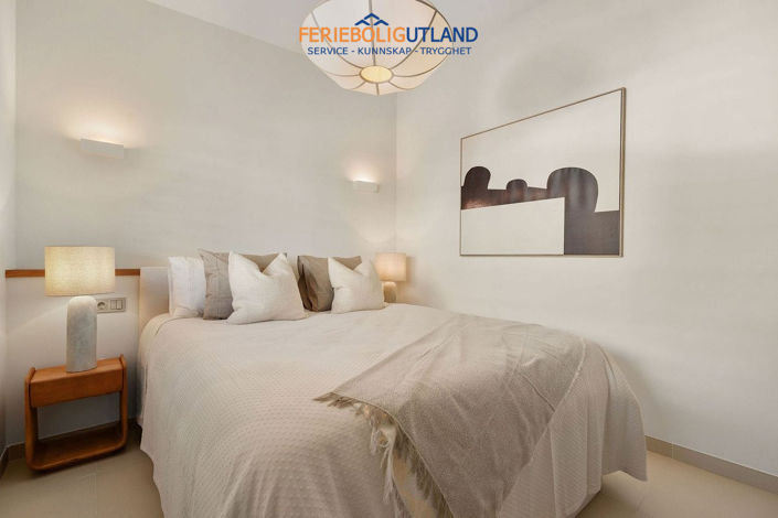 Image No.30-2 Bed Apartment for sale