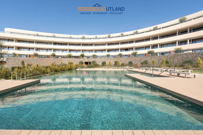Image No.32-2 Bed Apartment for sale