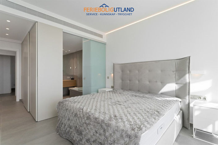 Image No.16-2 Bed Apartment for sale