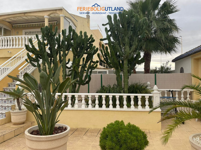 Image No.29-2 Bed Villa for sale