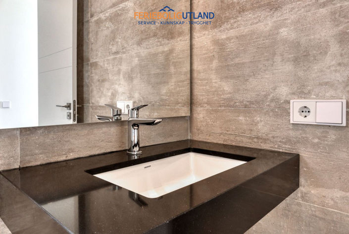 Image No.23-2 Bed Apartment for sale