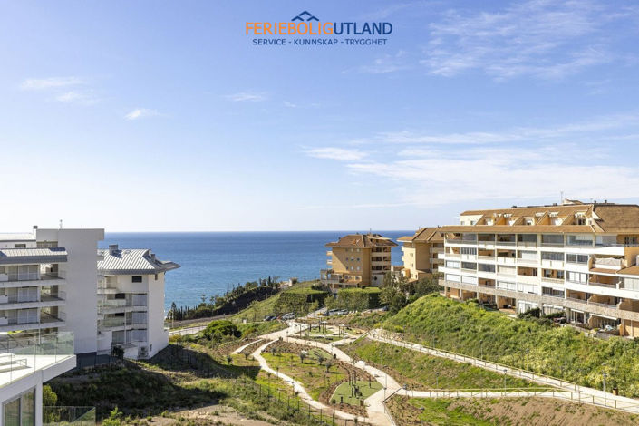 Image No.28-2 Bed Apartment for sale
