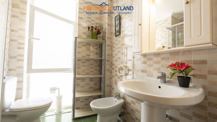 Image No.25-3 Bed Apartment for sale