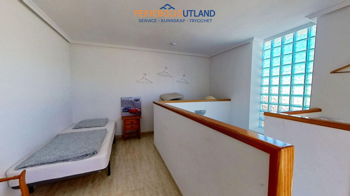 Image No.21-4 Bed Apartment for sale
