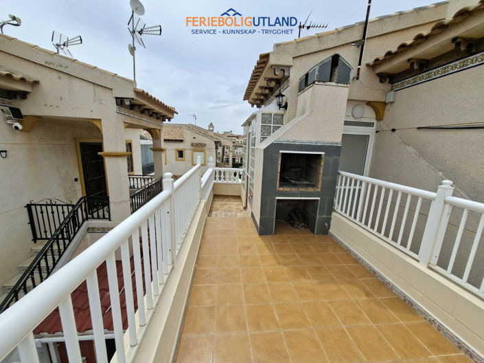 Image No.20-2 Bed Apartment for sale
