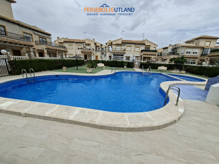 Image No.26-2 Bed Apartment for sale