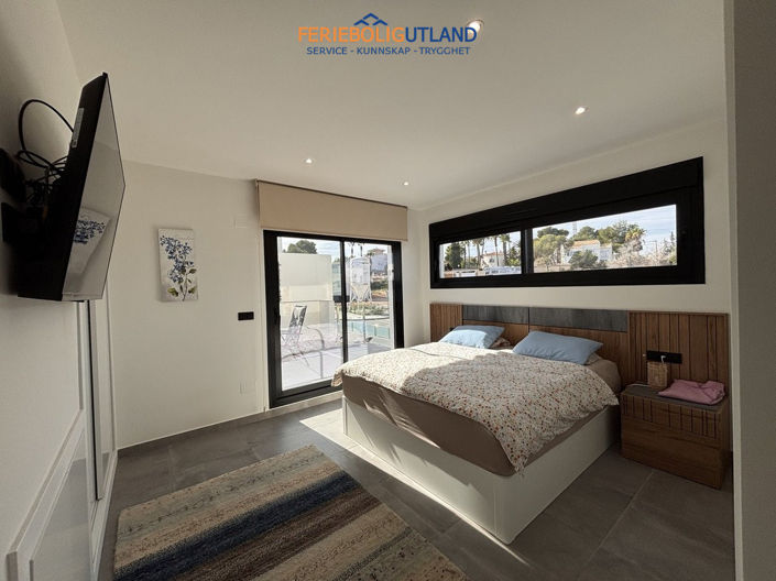 Image No.27-2 Bed Villa for sale
