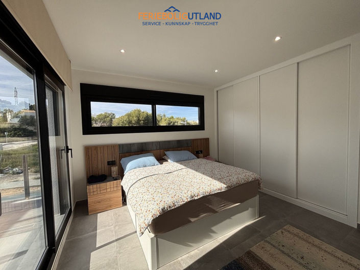 Image No.28-2 Bed Villa for sale