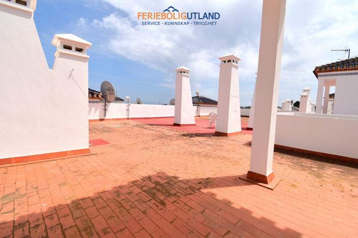 Image No.12-2 Bed Apartment for sale