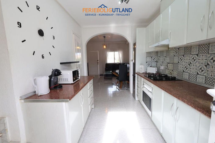 Image No.2-2 Bed Townhouse for sale