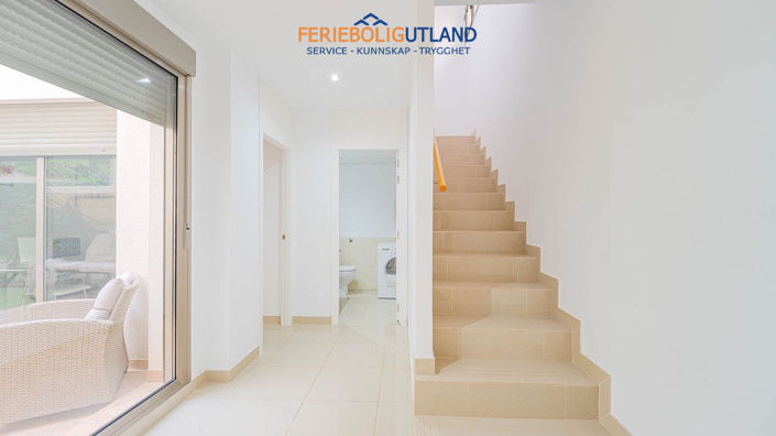 Image No.19-3 Bed Townhouse for sale