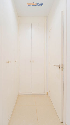 Image No.42-3 Bed Townhouse for sale