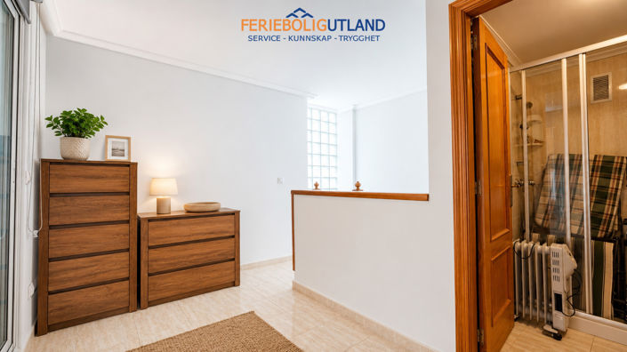 Image No.24-3 Bed Apartment for sale