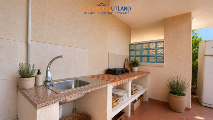 Image No.27-3 Bed Apartment for sale