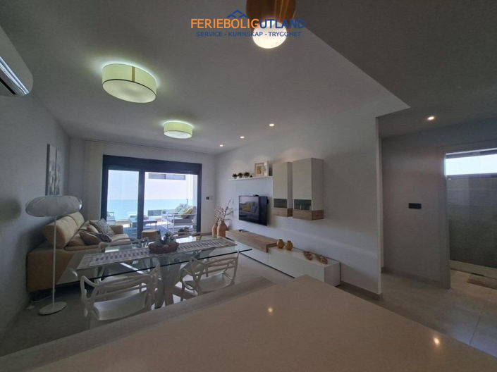 Image No.23-2 Bed Apartment for sale