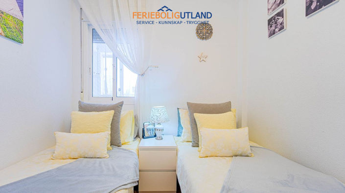Image No.20-2 Bed Apartment for sale