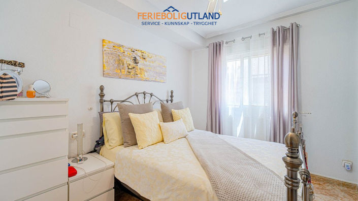 Image No.22-2 Bed Apartment for sale