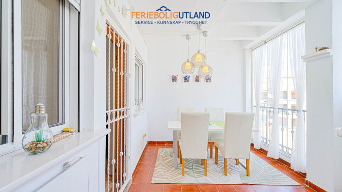Image No.8-2 Bed Apartment for sale