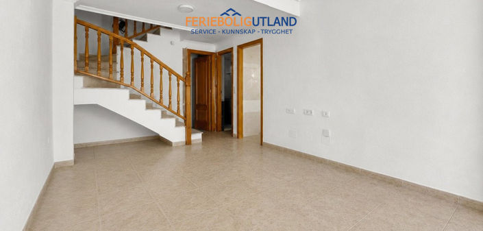 Image No.6-2 Bed Townhouse for sale