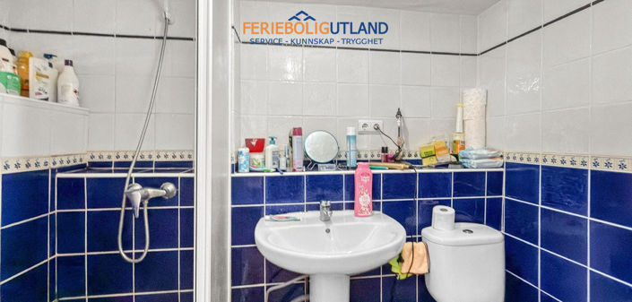 Image No.19-2 Bed Townhouse for sale