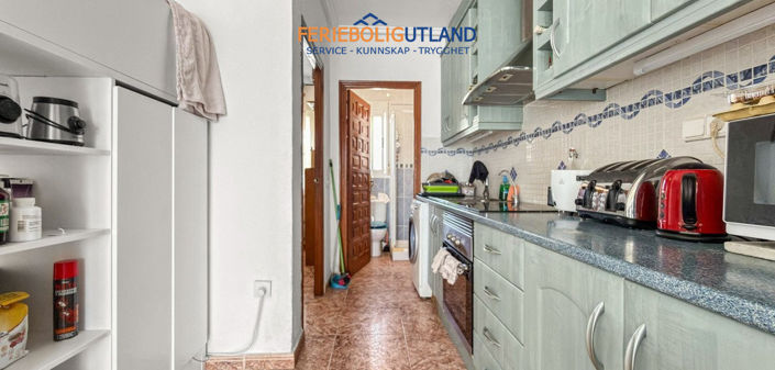 Image No.9-2 Bed Townhouse for sale