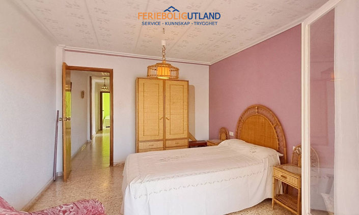 Image No.12-3 Bed Apartment for sale