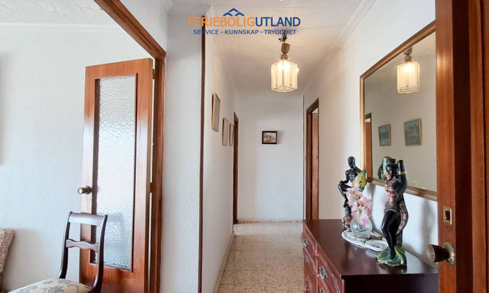 Image No.7-3 Bed Apartment for sale