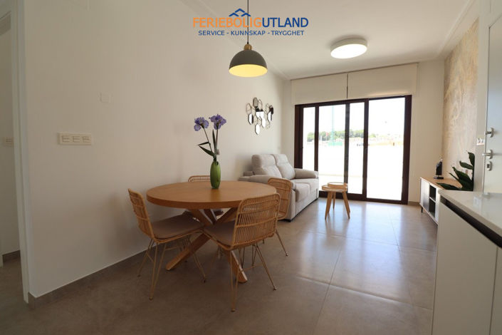 Image No.10-3 Bed Apartment for sale