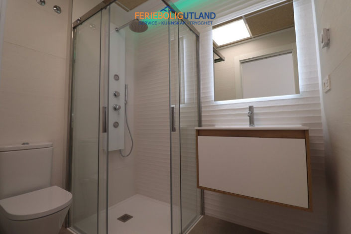 Image No.14-3 Bed Apartment for sale