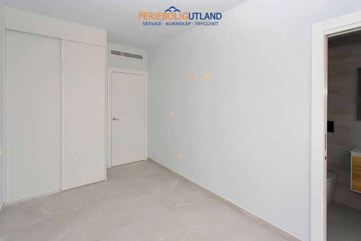 Image No.17-2 Bed Apartment for sale