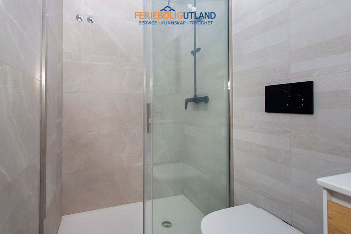 Image No.19-2 Bed Apartment for sale
