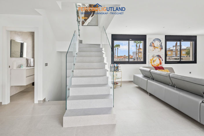 Image No.21-4 Bed Villa for sale