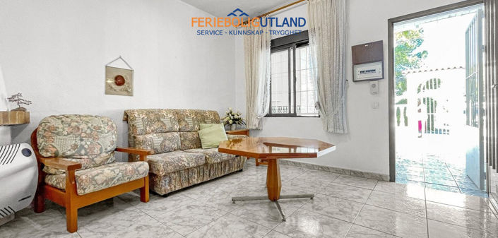 Image No.9-2 Bed Townhouse for sale