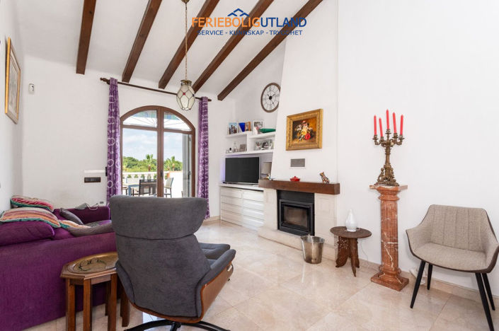 Image No.24-4 Bed Villa for sale