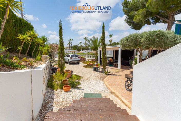 Image No.37-4 Bed Villa for sale