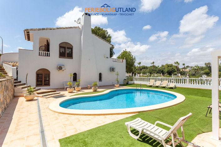 Image No.43-4 Bed Villa for sale