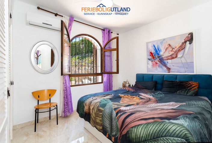 Image No.8-4 Bed Villa for sale