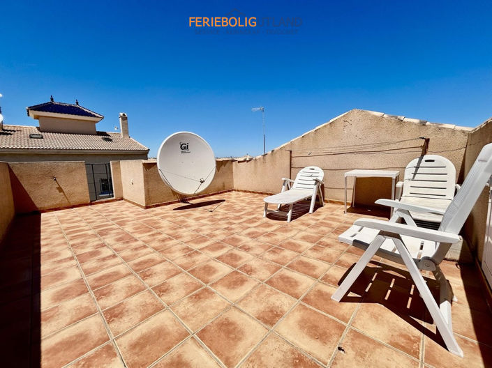 Image No.22-2 Bed Apartment for sale