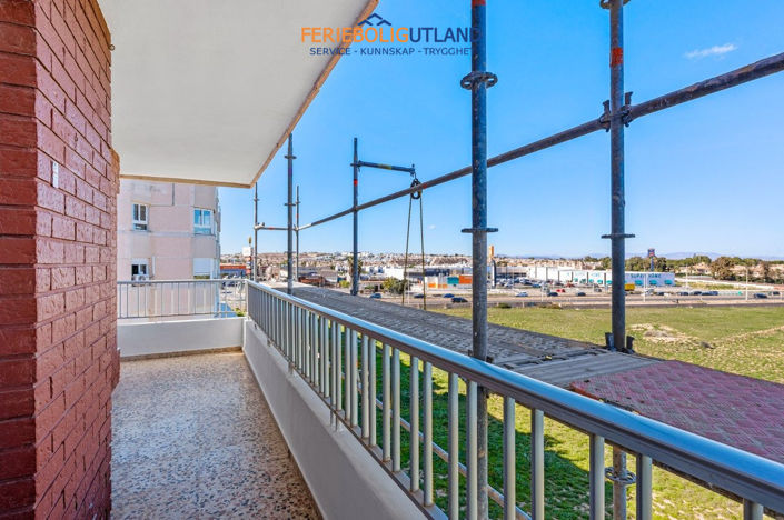 Image No.21-2 Bed Apartment for sale